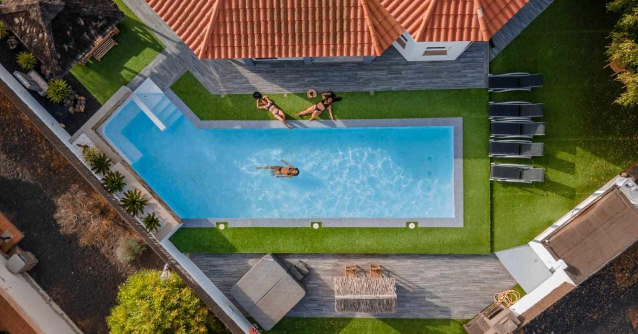 La Oliva Dreams Luxury Villa Exterior photo